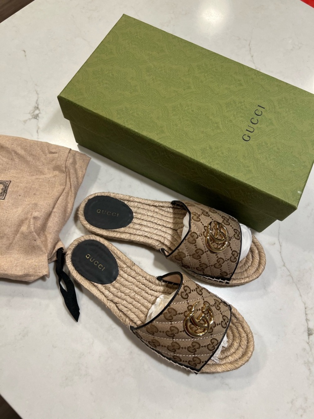 Gucci Brown/Beige GG Canvas Espadrille Slides with Gold Double G - Picture 14 of 16